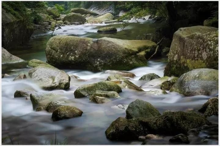 广寒寨乡黄金谷白竺滴水岩瀑布你以为湘东还只是一个安安静静的小姑娘