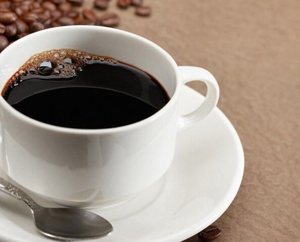 美式咖啡 美式咖啡就是浓缩咖啡加上一定比例的水,不过还有一种好喝