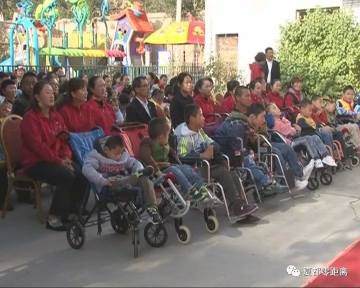 近日,西宁市聋哑学校儿童福利院特教班揭牌仪式在西宁市儿童福利院