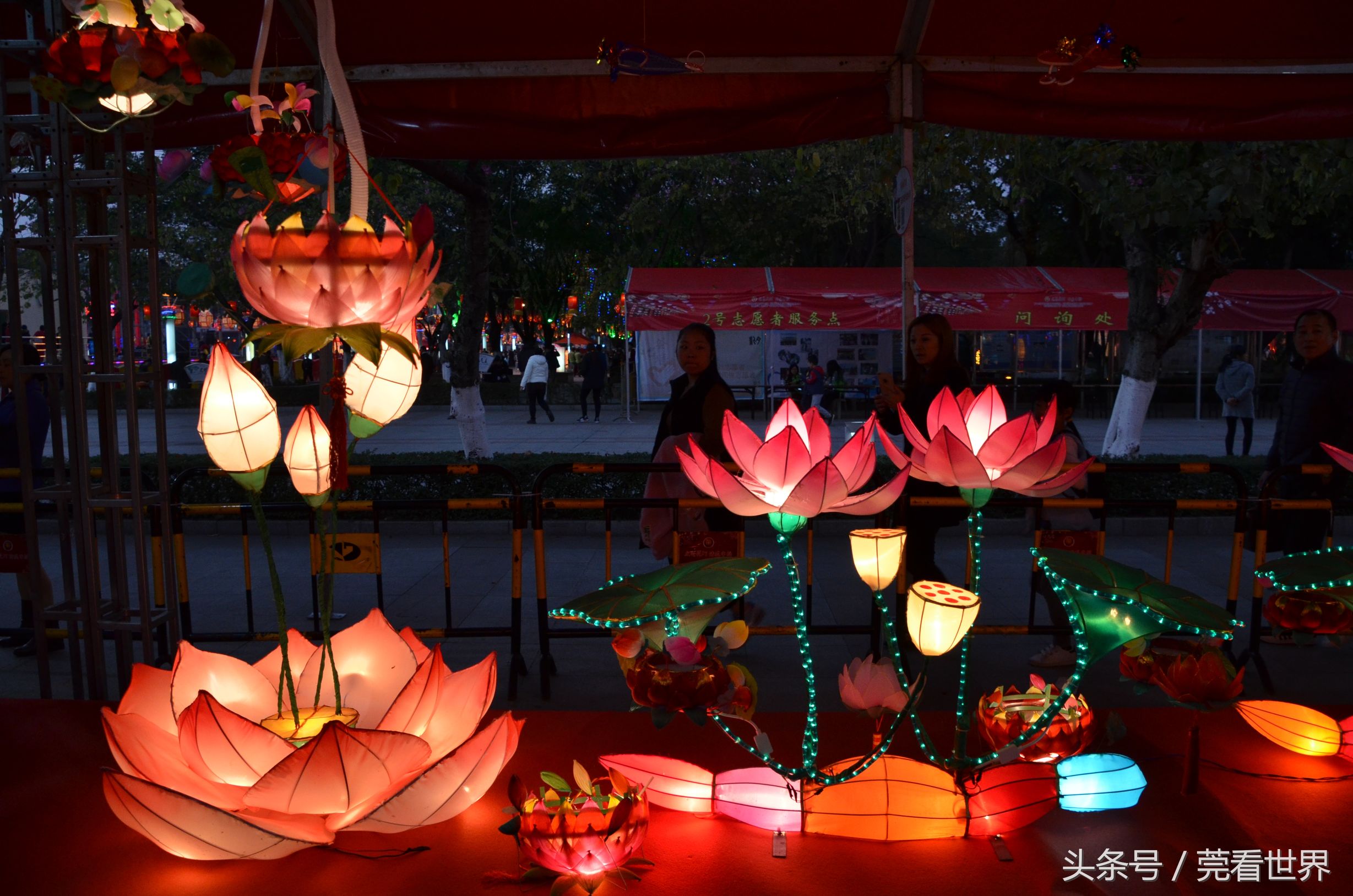 回味2017年东莞洪梅花灯节璀璨亮丽的元宵花灯