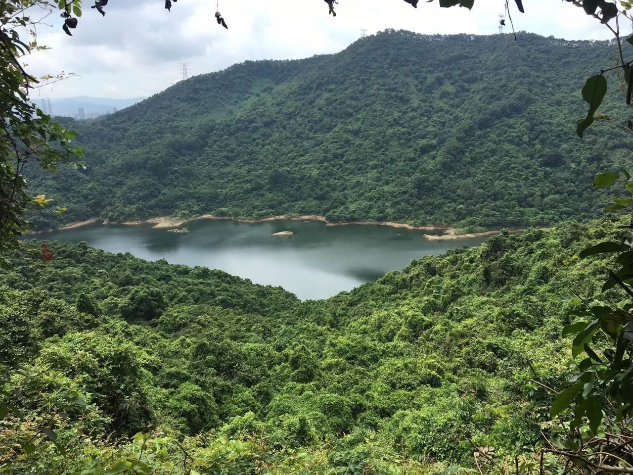 爱跑英雄10月2号塘朗山召集