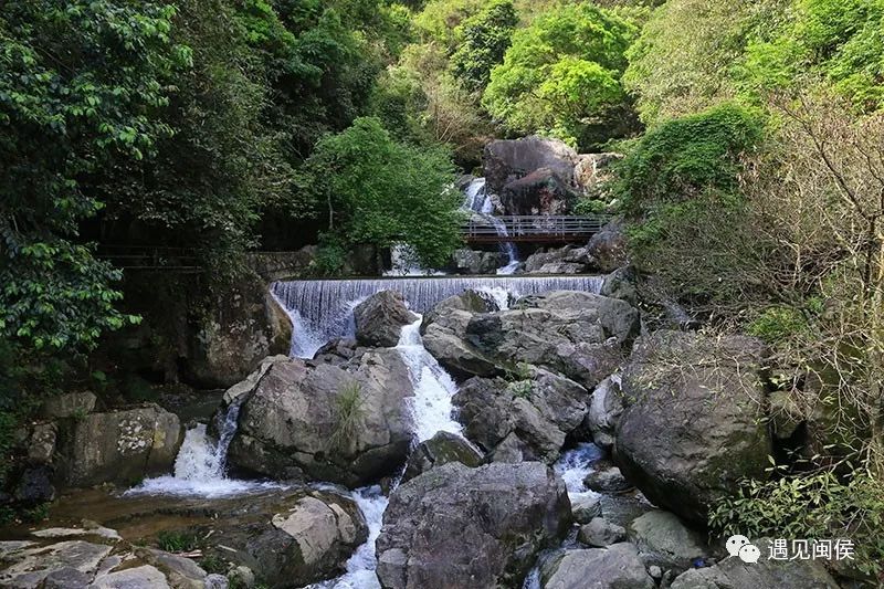 旅游 正文  根据景区活动和假期特点,闽侯县旅游局推荐了多条旅游线路