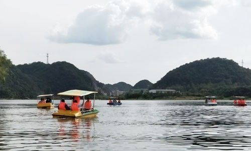 国庆周边游,去砚山"黄金海岸"吃月饼赢千元大奖