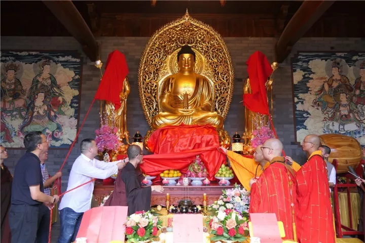 安福寺鸿梦圣殿药师殿与观音阁圆满举行佛像开光法会