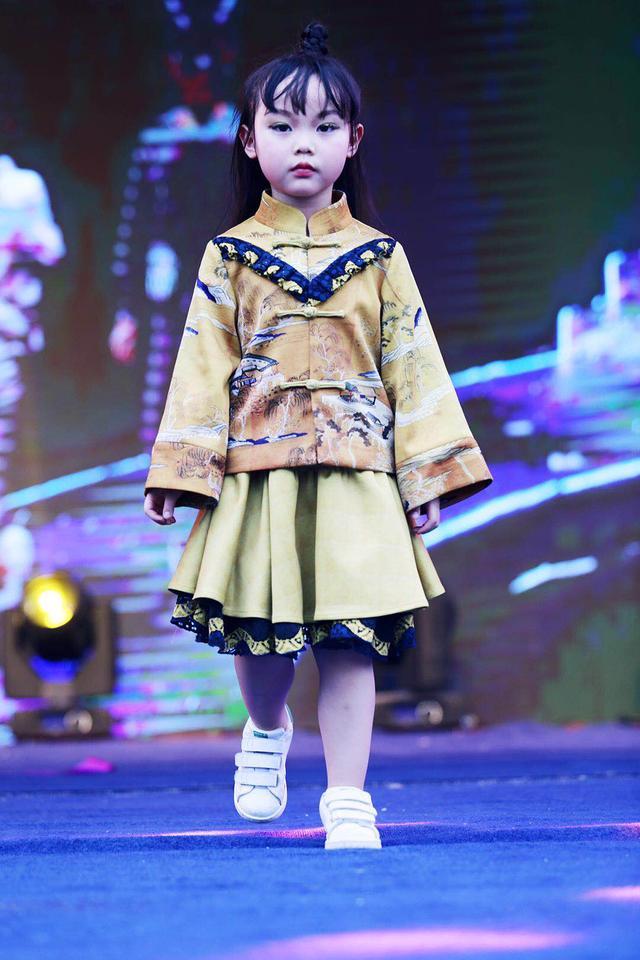2018秀场偶像国际儿童时装周今日上海全球启动