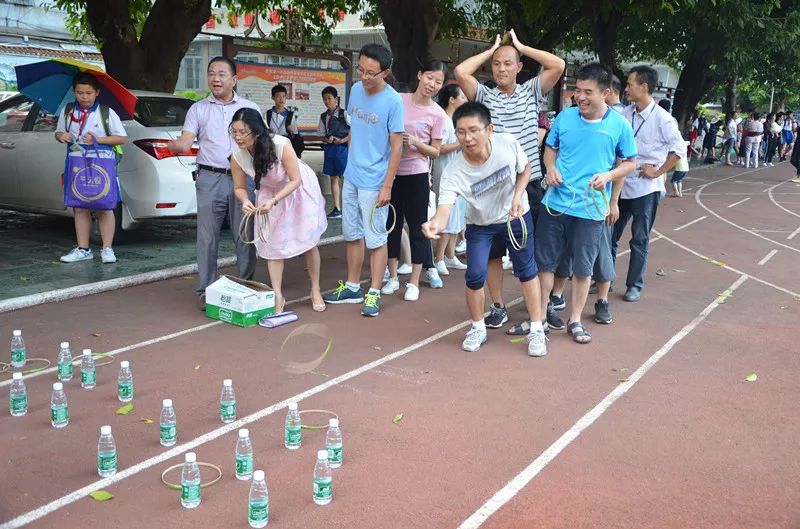 国庆节劳动节猜成语是什么成语_劳动节快乐图片模板免费下载 psd格式 2701像素(2)