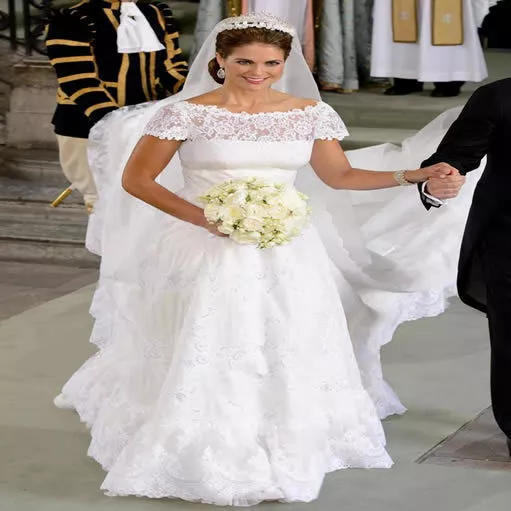 世界上最贵的婚纱图及价格_世界上最贵婚纱