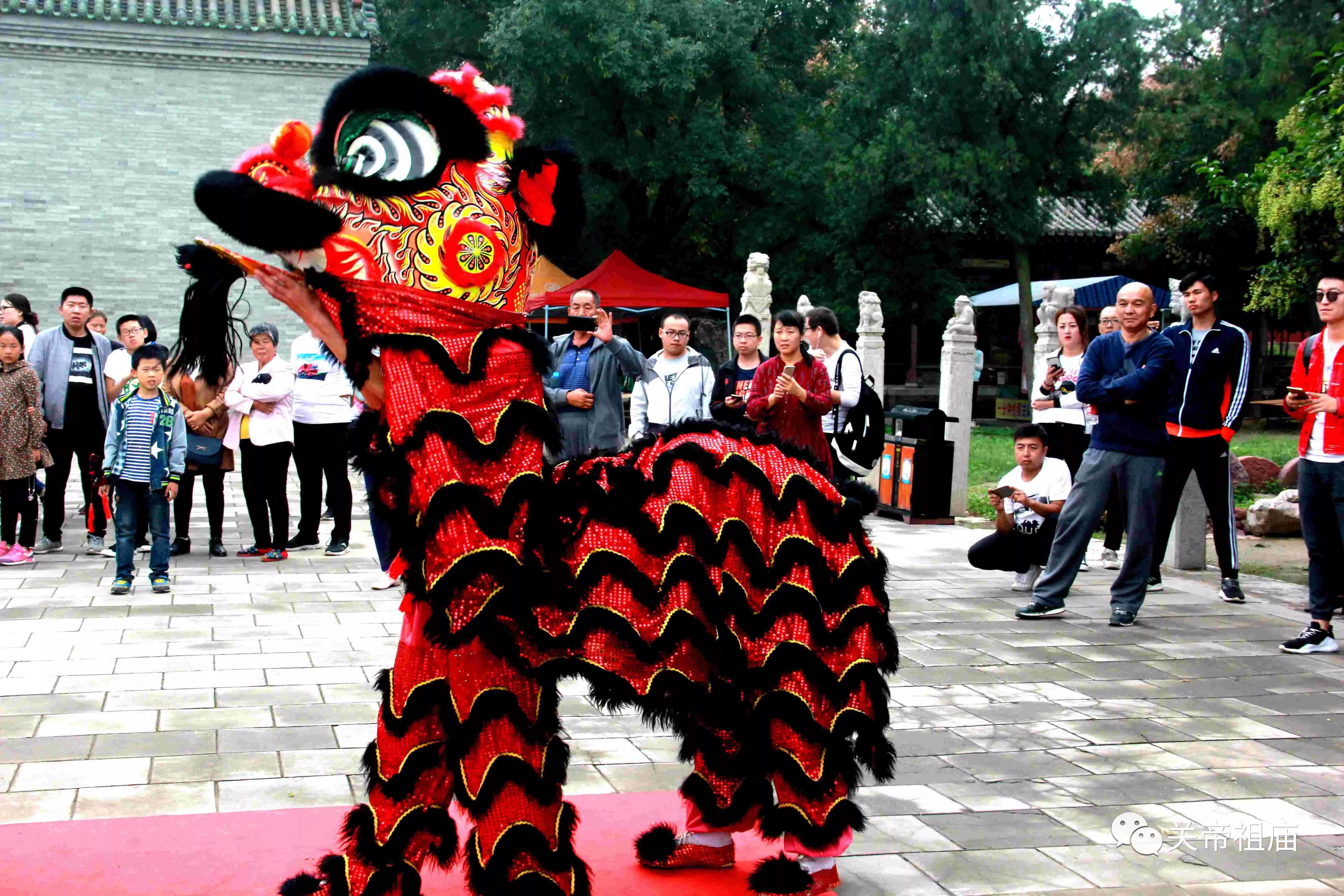 关帝祖庙丨国庆专场演出——舞狮表演