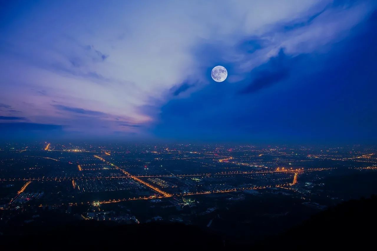 光华门与首尔夜幕下的夜景|摄影|风光|花兔酱 - 原创作品 - 站酷 (ZCOOL)