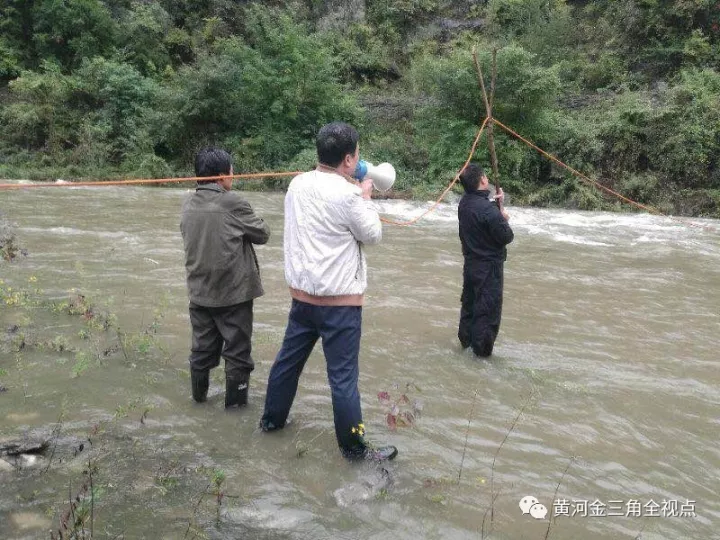 卢氏县汤河乡:六小时生死救援,为了两名游客的生命安全