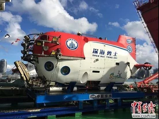 的蛟龙号的技术更新,正在研制的万米载人深潜器奠定了中国制造的基础