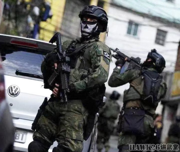 "毒品战争"巴西警察和特种部队使用了哪些枪械