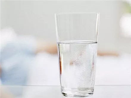 一天8杯水的观念已人心可是喝多少怎么喝才算健康