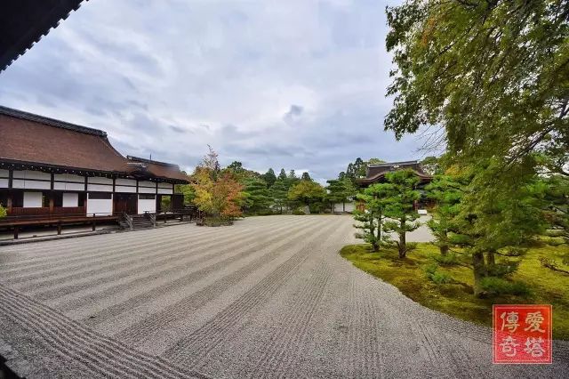 原创 京都仁和寺的枯山水庭院和建筑