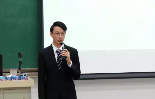 第十三届团学联执委会委员林宗钰在本次学生代表大会上,各位新晋委员