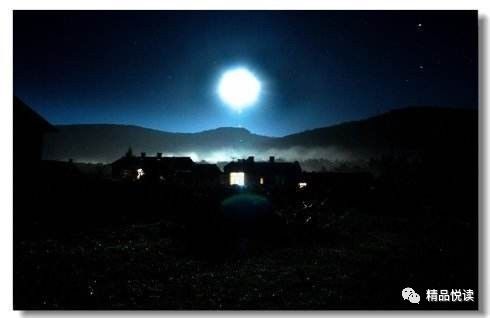 月亮在乡下(组诗) 作者/静默的村庄(甘肃兰州)