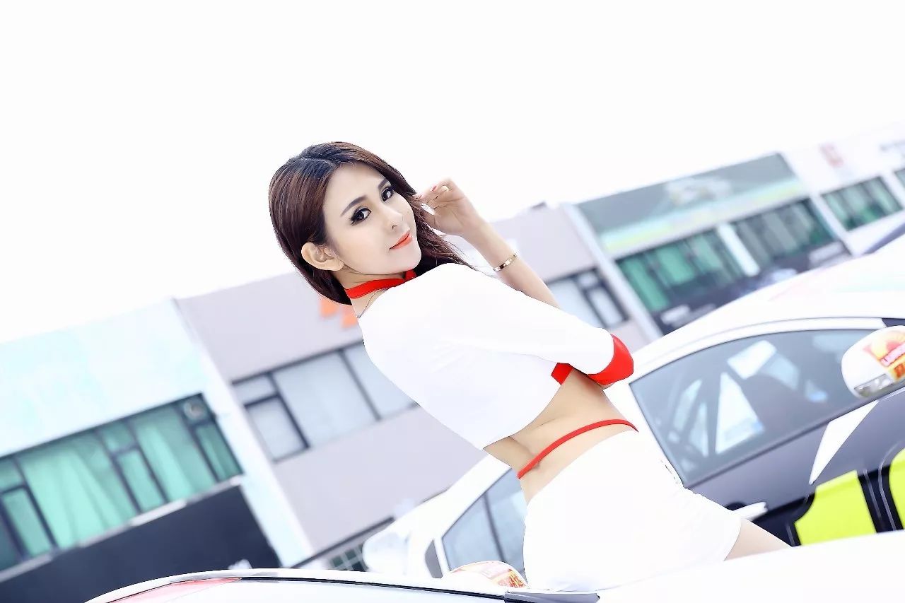 中国第一位国际模特大赛的冠军  极度性感 / 超人气嫩模 南宫贞贞 a m