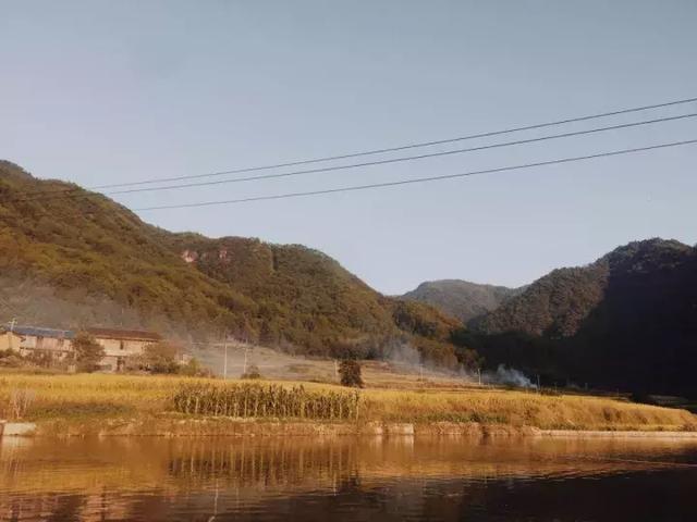 大山后人口_大山简笔画(2)