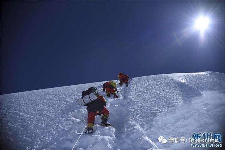 "登山的过程,是最好的教育"——北大登山队的卓峰登顶