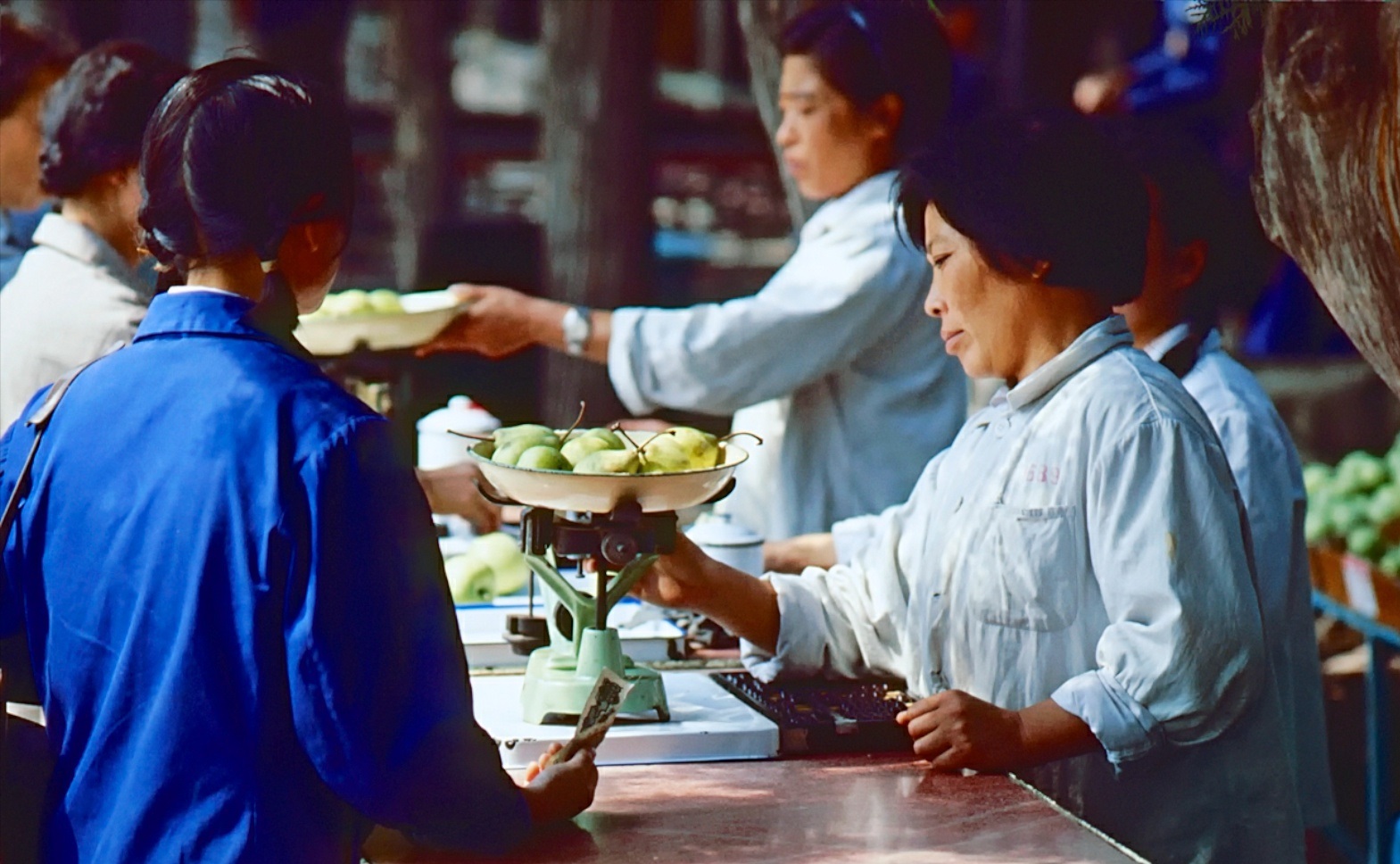 1978年中国百姓真实老照片:没想到改革开放前的中国是这样子