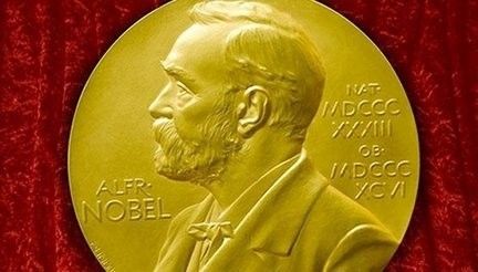 诺贝尔奖如何塑造权威性？——从媒介仪式的角度看诺奖颁奖典礼