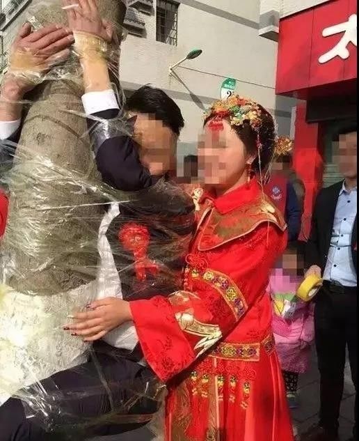 陕西结婚人口_陕西结婚花馍图片(2)