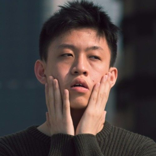 大家好,这是我刚成年的丑帅男朋友 @rich chigga