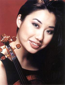 3岁学小提琴,9岁出专辑,13岁被评为艺术家,小提琴天才莎拉·张空降