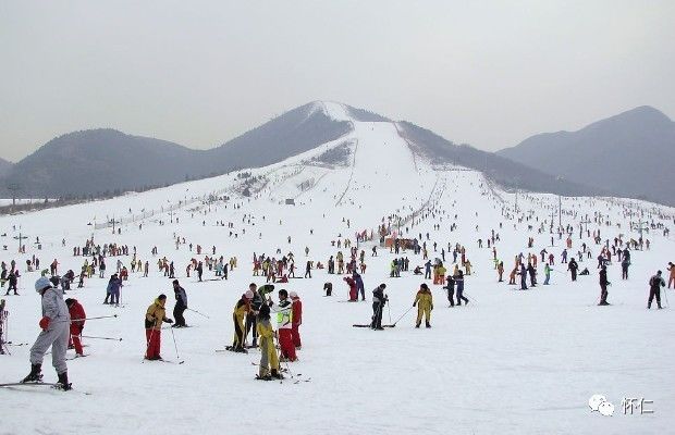 壬山滑雪场效果图 据了解,此滑雪场引进最先进的德国造雪设备及滑雪