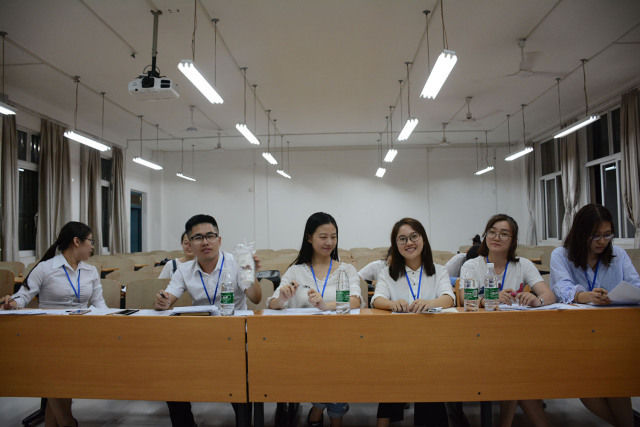 广西师范大学2017级试用助理名单及第三十九届研究生会主席团候选人