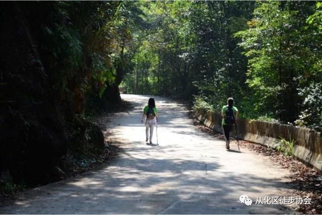 广东北部山区人口稀疏_广东贫困山区图片