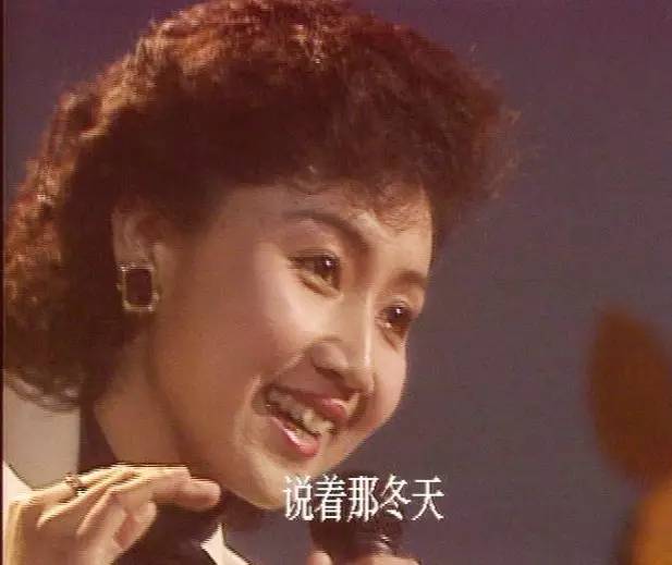 ▼张德兰《春光美》1986春晚现场版《春光美》是由林建助填词