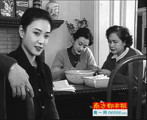 《婆婆媳妇小姑》1998年导演:江海洋编剧:王丽萍主演:傅艺伟郑毓芝