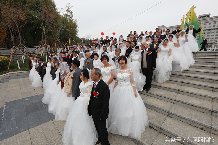 大妈婚纱_大妈头像