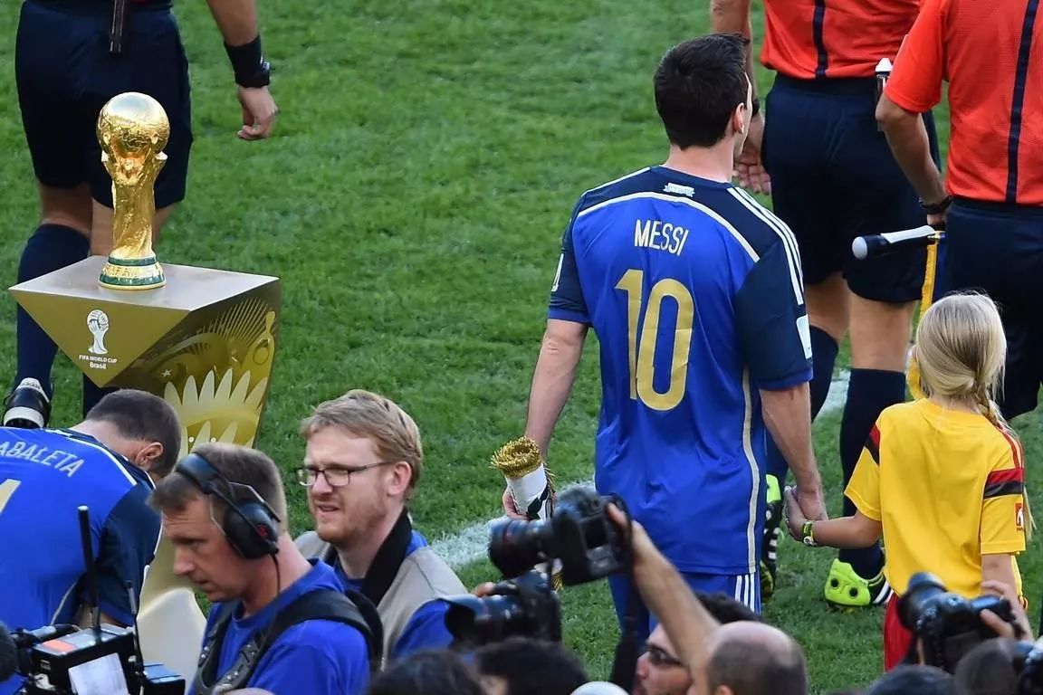 保驾梅西世界杯!阿根廷最长备选名单 主帅先密会球王
