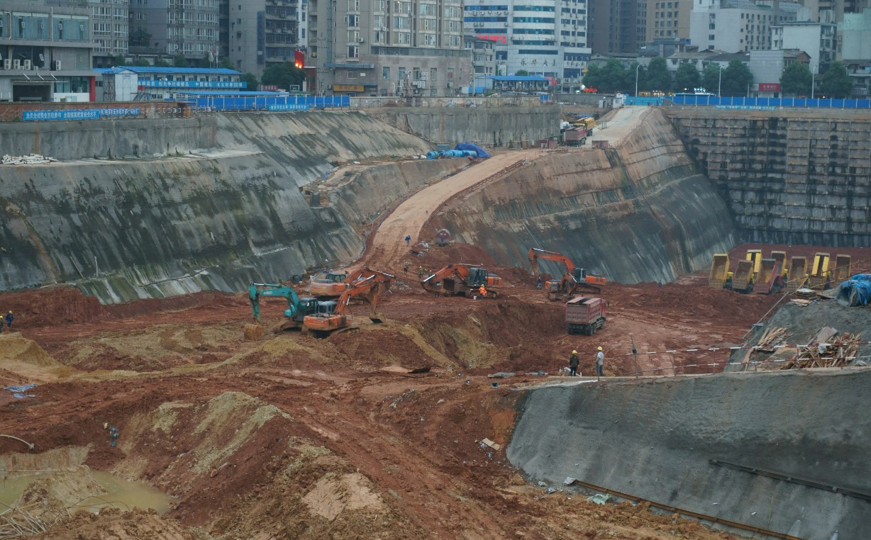 超大型的建筑基础