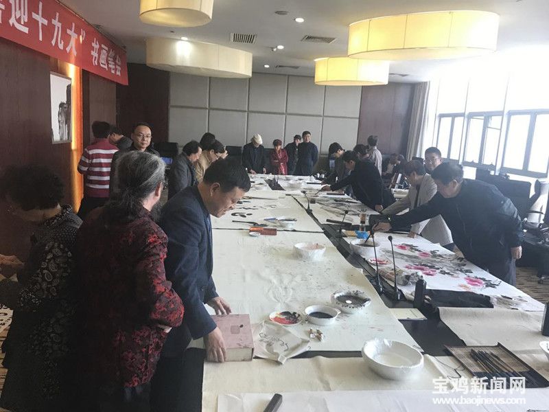 徐勇表示,今年以来,市政协书画联谊会广泛联系书画家和社会各界人士