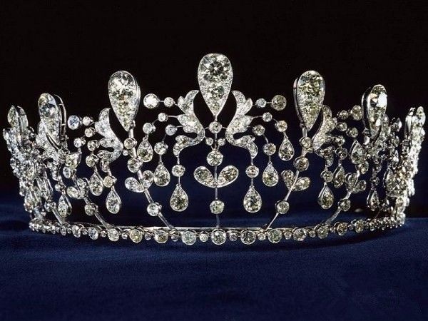 皇室的宝石王冠