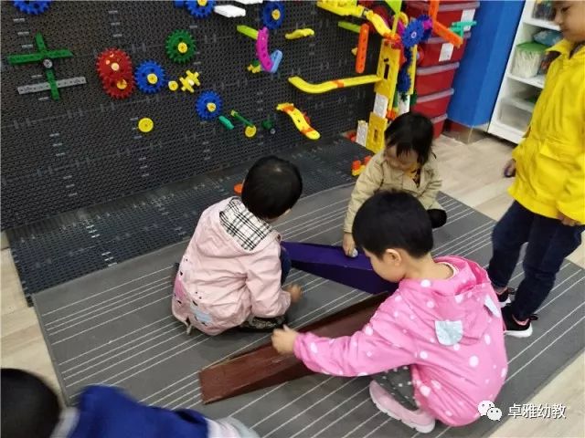 幼儿园斜坡应该怎么搭_脚手架斜坡道怎么搭设(2)