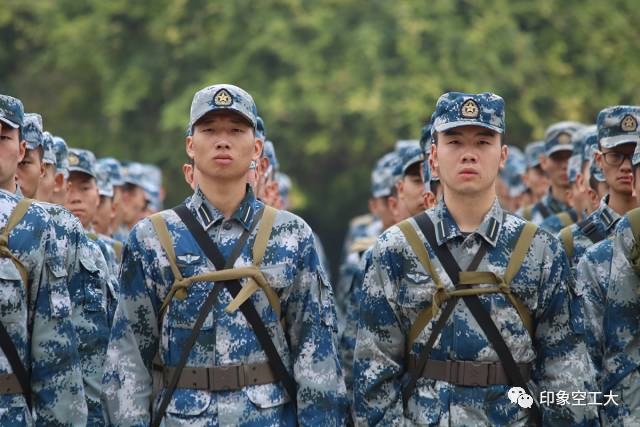 空军工程大学隆重举行学员管理机构转隶交接仪式