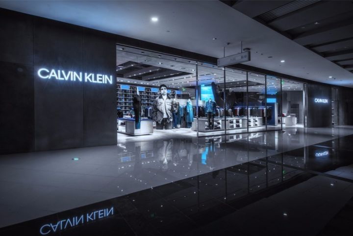 calvin klein performance 这家集合店的最大不同之处在于 它把ck的