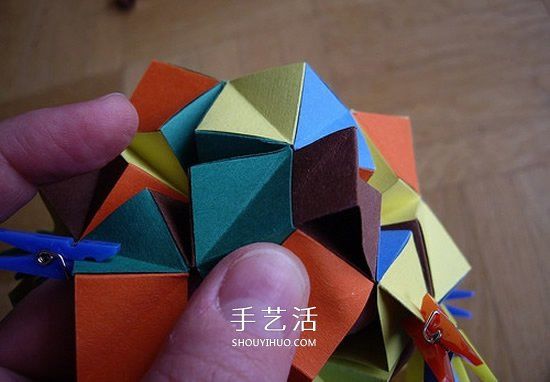 纸球的折法步骤图片折纸彩球的详细步骤图
