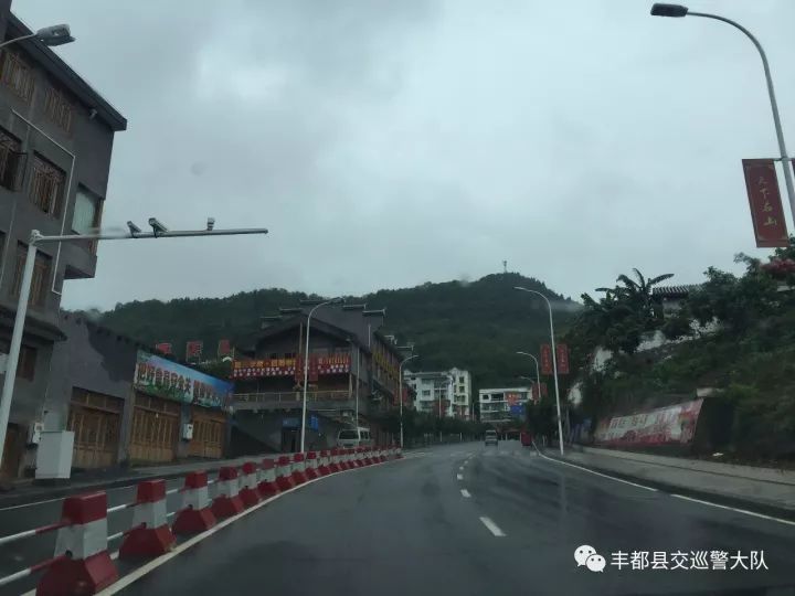 丰都驾驶员请注意!长江二桥北岸连接线周边道路走向有