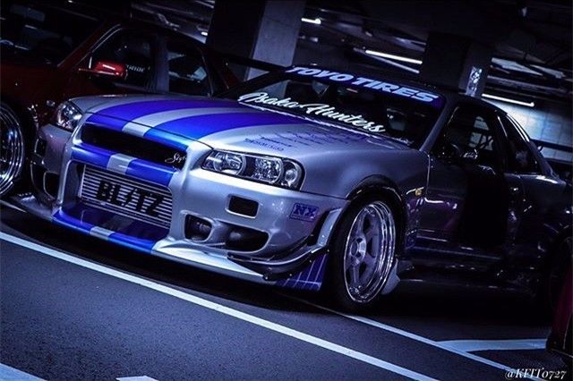 致敬保罗沃克,国外车友复刻同款日产skyline gt-r!