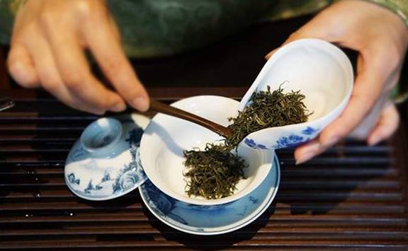 老总泡茶喝_老总泡茶(3)