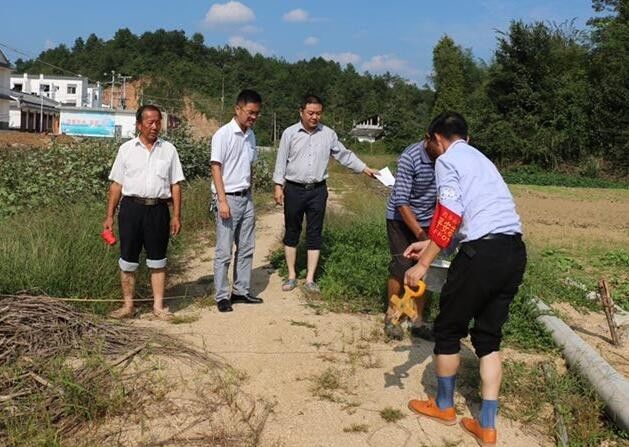 山村脱贫致富圆梦人记西乡县沙河镇洋溪村第一书记张海军