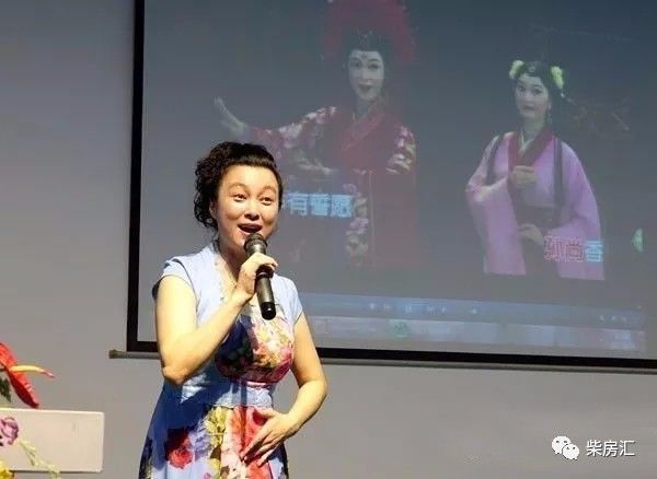 主题向师生们介绍戏曲演员的专业分工,从戏曲的行当到潮剧行当的分类