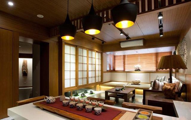 整体空间设计带入经典的日式元素,犹如置身真正的传统建筑,品味禅风雅
