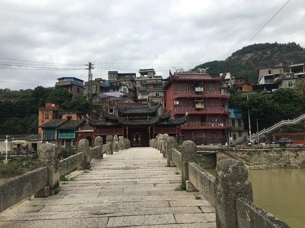 海丝起点的活化石,唐朝武则天时兴建通海石桥——闽安迥龙桥,辟海通津