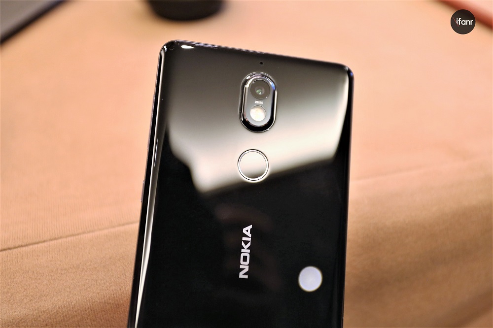 玻璃機身顏值高：Nokia 7 開箱視頻與真機圖賞大放送！ 7